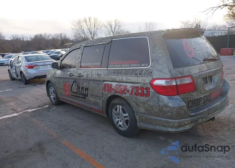 2005 Honda Odyssey Ex-L z USA, uszkodzony, nr VIN 5FNRL386X5B417529